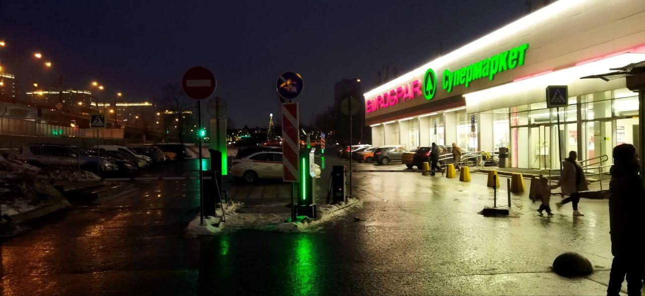 Супермаркет «EUROSPAR», Элеваторная